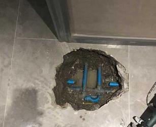 格尔木阳台漏水维修公司分享下暖气管道漏水的原因有哪些